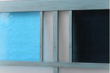 和製アンティーク　ペイント建具　色ガラス入り　レトロモダンな雰囲気がお洒落なガラス戸2枚セット(窓、建具)