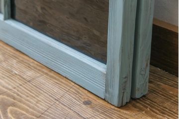 和製アンティーク　ペイント建具　色ガラス入り　レトロモダンな雰囲気がお洒落なガラス戸2枚セット(窓、建具)
