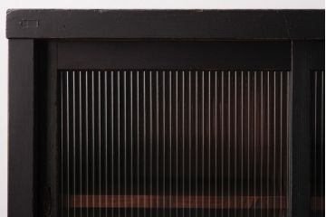 ペイント家具　大人の空間づくりにおすすめなマットカラーの戸棚(収納棚、リビングボード)