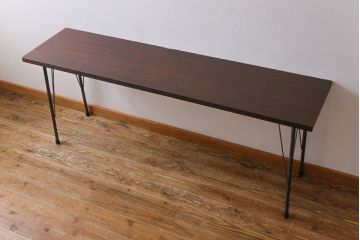 レトロ家具　昭和レトロ　古材一枚板　古い木の質感が味わい深い鉄脚テーブル(コンソールテーブル、作業台)