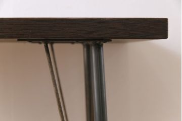 レトロ家具　昭和レトロ　古材一枚板　古い木の質感が味わい深い鉄脚テーブル(コンソールテーブル、作業台)