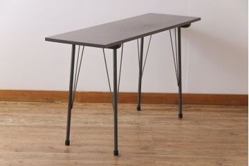 昭和レトロ　リメイク　栗材一枚板　古い木の質感が味わい深い鉄脚テーブル(コンソールテーブル、作業台)