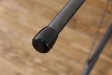 昭和レトロ　リメイク　栗材一枚板　古い木の質感が味わい深い鉄脚テーブル(コンソールテーブル、作業台)