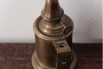 アンティーク雑貨　フランスアンティーク　真鍮　L'Hirondelle(リロンデル)製　ピジョンランプ型のテーブルランプ(デスクランプ、卓上照明)
