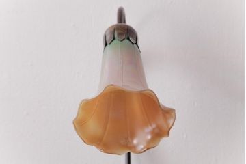 アンティーク雑貨　マツヤマ工芸　ブロンズ　上品な雰囲気のリリーランプ(スタンドライト、テーブルランプ、卓上照明)