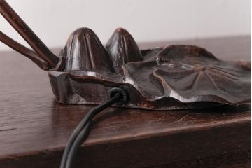 アンティーク雑貨　マツヤマ工芸　ブロンズ　上品な雰囲気のリリーランプ(スタンドライト、テーブルランプ、卓上照明)