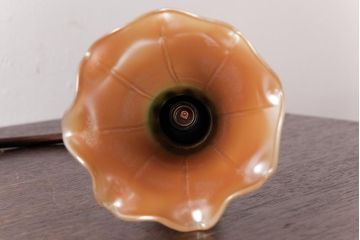 アンティーク雑貨　マツヤマ工芸　ブロンズ　上品な雰囲気のリリーランプ(スタンドライト、テーブルランプ、卓上照明)