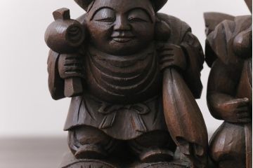 アンティーク雑貨　大正昭和初期　房州千倉　後藤義孝作　ふくよかな恵比寿天・大黒天の木彫り置物(民芸品)