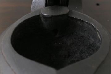 アンティーク雑貨　和製アンティーク　大正昭和初期　ケヤキ材　彫刻　味わいのある墨壺(墨壷、大工道具)