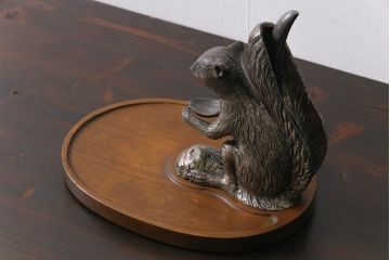 アンティーク雑貨　ビンテージ　ディスプレイにもおすすめのリスのナッツクラッカー(くるみ割り、キッチン雑貨、ディスプレイ)