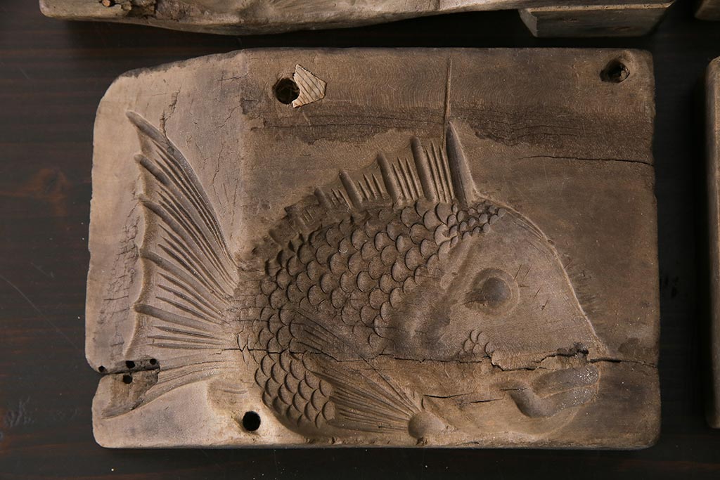 アンティーク雑貨　昭和レトロ　和菓子屋さんで使われていた木製の古い菓子型(鯛・宝船)4点セット