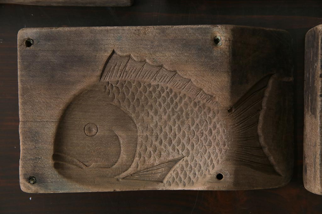 アンティーク雑貨　昭和レトロ　和菓子屋さんで使われていた木製の古い菓子型(鯛・宝船)4点セット