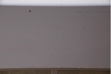 アンティーク家具　和製アンティーク　メンズライクにもおすすめな当店ペイントのローボード(リビングボード、収納棚)