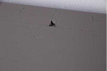 アンティーク家具　和製アンティーク　メンズライクにもおすすめな当店ペイントのローボード(リビングボード、収納棚)