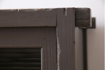 アンティーク家具　和製アンティーク　メンズライクにもおすすめな当店ペイントのローボード(リビングボード、収納棚)