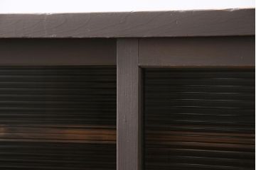 アンティーク家具　和製アンティーク　メンズライクにもおすすめな当店ペイントのローボード(リビングボード、収納棚)