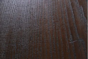 リメイク家具　栗材一枚板　古材の持つ味わいが魅力の鉄脚テーブル(カフェテーブル、作業台)