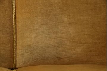 レトロ家具　北欧ビンテージ　デンマーク製　ローズウッド　レトロな雰囲気漂う品のある3人掛けソファ