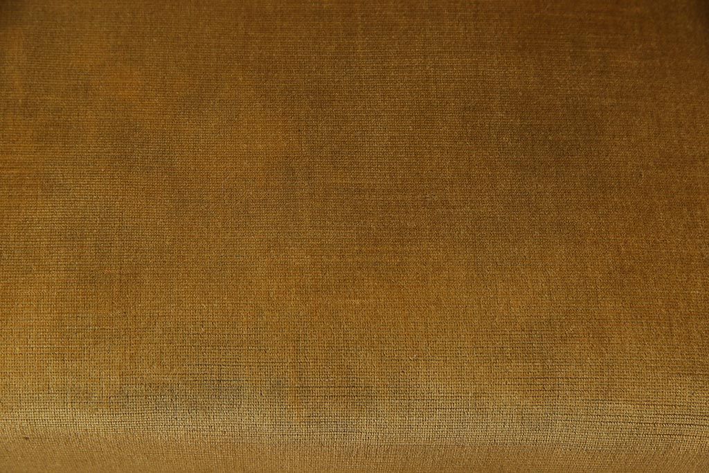 レトロ家具　北欧ビンテージ　デンマーク製　ローズウッド　レトロな雰囲気漂う品のある3人掛けソファ