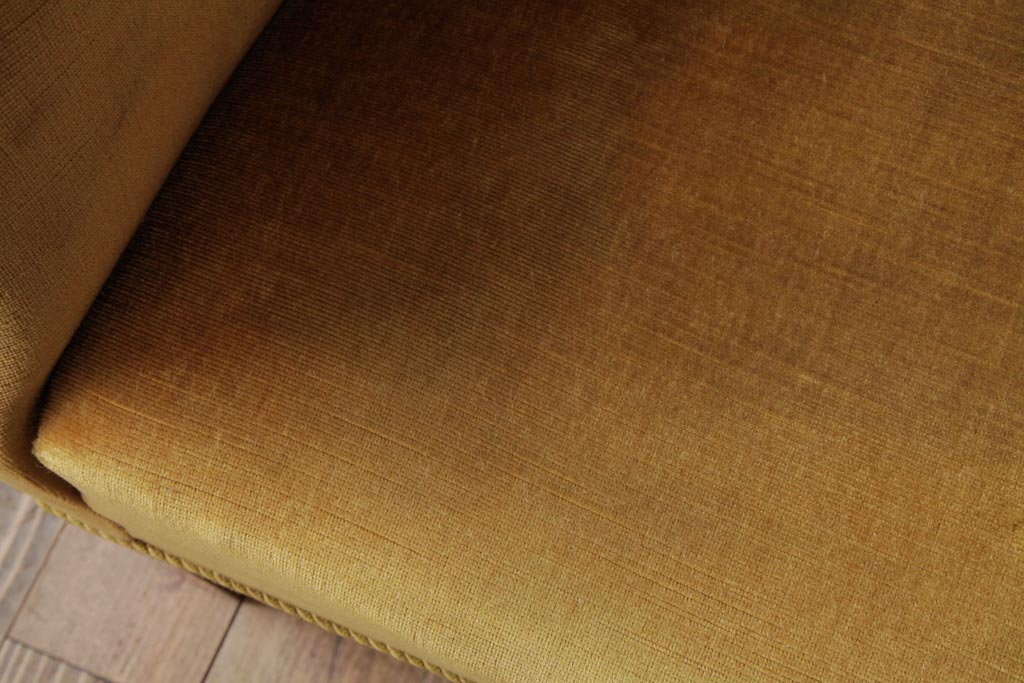 レトロ家具　北欧ビンテージ　デンマーク製　ローズウッド　レトロな雰囲気漂う品のある1人掛けソファ(アームソファ、チェア)(1)