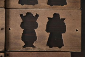 アンティーク雑貨　古民具　昭和初期(戦前)　力士・行司・呼出・軍配　味のある木製の菓子型3点セット