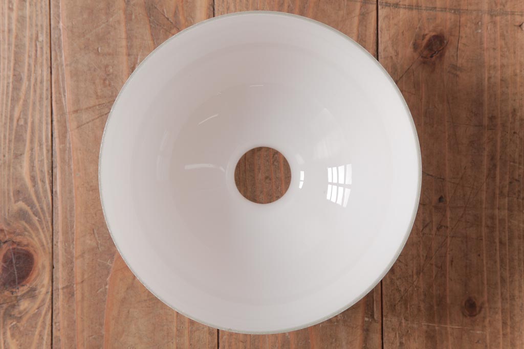 昭和レトロ　和みの空間にぴったりなドーム型シェードのペンダントライト(天井照明、吊り下げ照明)