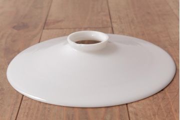 昭和初期(戦前)　昔懐かしいレトロな平笠シェード(天井照明、吊り下げ照明、ペンダントライト)(1)