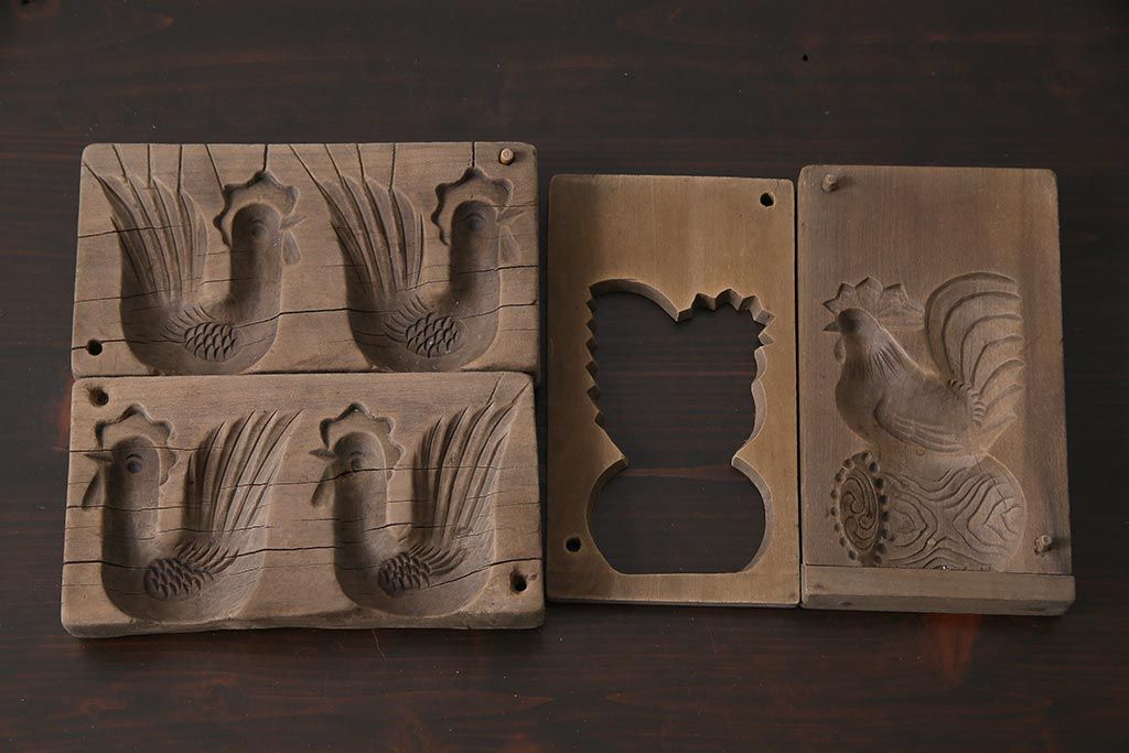 アンティーク雑貨　古民具　昭和初期(戦前)　鶏・諌鼓鶏(かんこどり)　味のある木製の菓子型2点セット