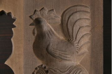 アンティーク雑貨　古民具　昭和初期(戦前)　鶏・諌鼓鶏(かんこどり)　味のある木製の菓子型2点セット