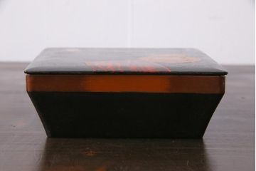アンティーク雑貨　和製アンティーク　大正昭和初期　螺鈿入り　盆付き木製角菓子器(漆器、手箱)