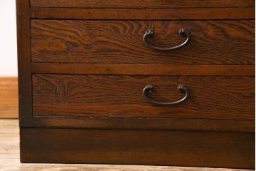 レトロ家具　昭和レトロ　タモ・ブナ材　ワークスペースにおすすめな温もり溢れる縦型小引き出し(サイドチェスト)