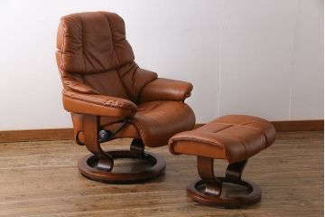 中古　EKORNES(エコーネス)　本革　オットマン付き　ストレスレス レノ クラシック(M)(アームチェア、リクライニングチェア、椅子)(定価約37万9千円)