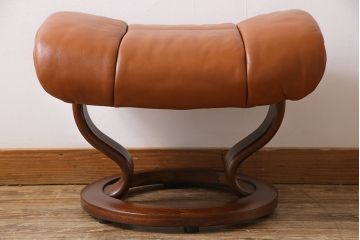 中古　EKORNES(エコーネス)　本革　オットマン付き　ストレスレス レノ クラシック(M)(アームチェア、リクライニングチェア、椅子)(定価約37万9千円)