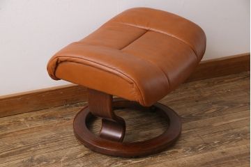 中古　EKORNES(エコーネス)　本革　オットマン付き　ストレスレス レノ クラシック(M)(アームチェア、リクライニングチェア、椅子)(定価約37万9千円)