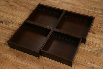 ビンテージ　民芸家具　上品さと存在感を放つ唐木材の飾り棚(茶棚、収納棚、戸棚)