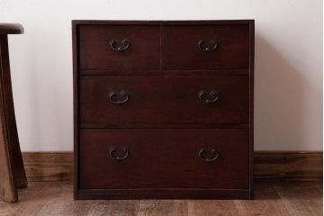 アンティーク家具　和製アンティーク　漆塗り　風合いが趣き深い小箪笥(小引き出し、小物入れ)