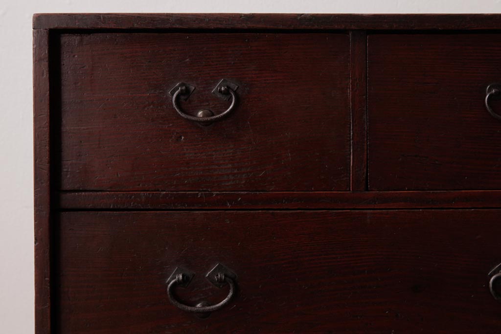 アンティーク家具　和製アンティーク　漆塗り　風合いが趣き深い小箪笥(小引き出し、小物入れ)