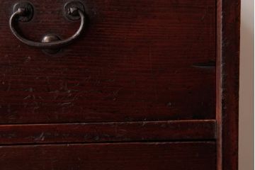 アンティーク家具　和製アンティーク　漆塗り　風合いが趣き深い小箪笥(小引き出し、小物入れ)