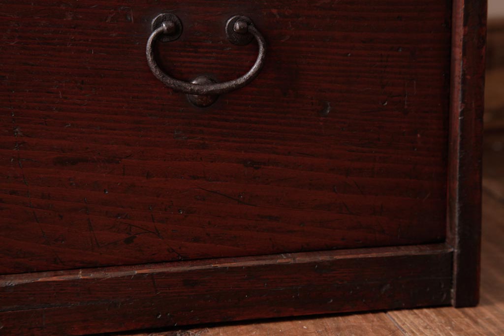 アンティーク家具　和製アンティーク　漆塗り　風合いが趣き深い小箪笥(小引き出し、小物入れ)