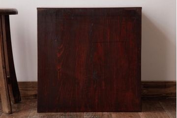 アンティーク家具　和製アンティーク　漆塗り　風合いが趣き深い小箪笥(小引き出し、小物入れ)