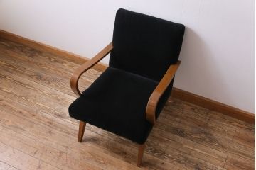 レトロ家具　昭和レトロ　ナラ材　黒い座面が格好いい一人掛けソファ(アームチェア)