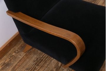 レトロ家具　昭和レトロ　ナラ材　黒い座面が格好いい一人掛けソファ(アームチェア)