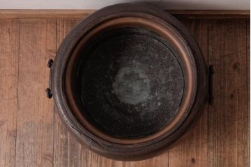 アンティーク雑貨　和製アンティーク　明治期　取っ手付き　古い木の質感が味わい深いくりぬき桐火鉢(手あぶり)