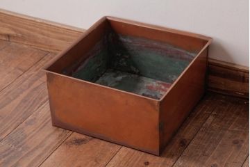 アンティーク雑貨　和製アンティーク　指物　紫檀材　なめらかな漆塗りの高級箱火鉢(手あぶり)(2)