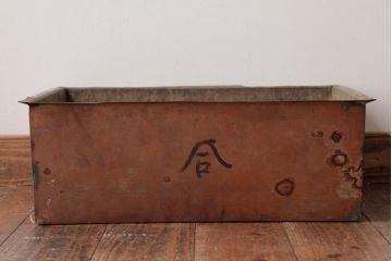 アンティーク雑貨　和製アンティーク　桐材　黒ずんだ色味が魅力の渋い長火鉢