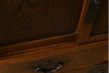 アンティーク家具　大正昭和初期　カバ材　上品な和の趣あふれる帳場箪笥(収納棚)