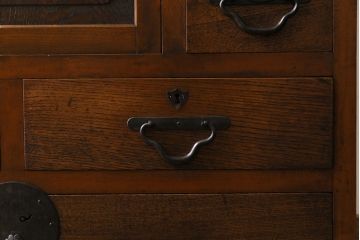 アンティーク家具　大正昭和初期　カバ材　上品な和の趣あふれる帳場箪笥(収納棚)