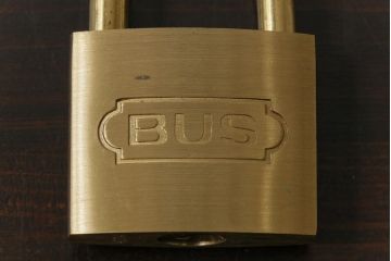 アンティーク雑貨　レトロ　BUS　シンプルなパドロックキー(南京錠、鍵、錠前)