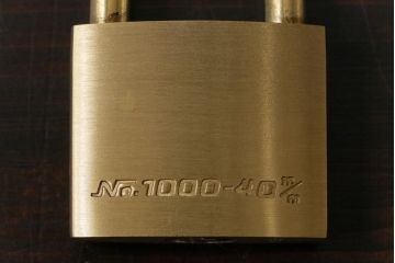 アンティーク雑貨　レトロ　BUS　シンプルなパドロックキー(南京錠、鍵、錠前)