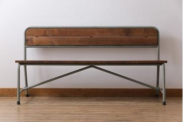 レトロ家具　リメイク家具　懐かしい面影が宿るパイプ脚のレトロなベンチ(長椅子)